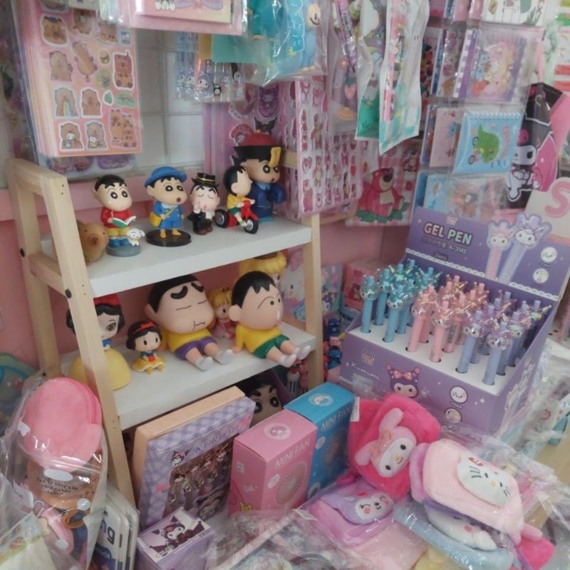 

Paket 1 Alat tulis dan Aksesoris