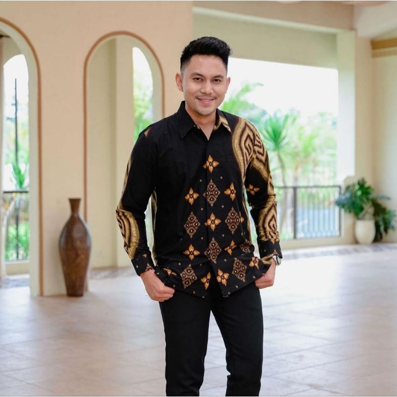 Batik pria lengan panjang katun halus lapis puring atasan pria