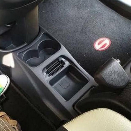 (AK) CONSOLE BOX MOBIL CALYA / SIGRA