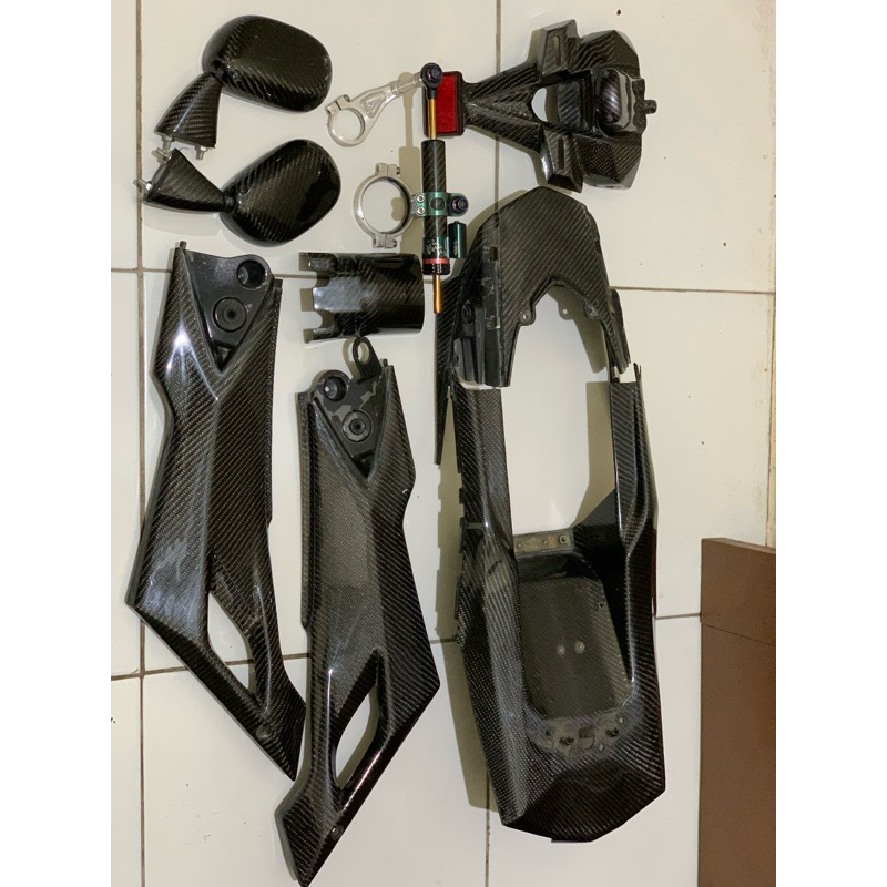 Part carbon cevlar body ninja rr new