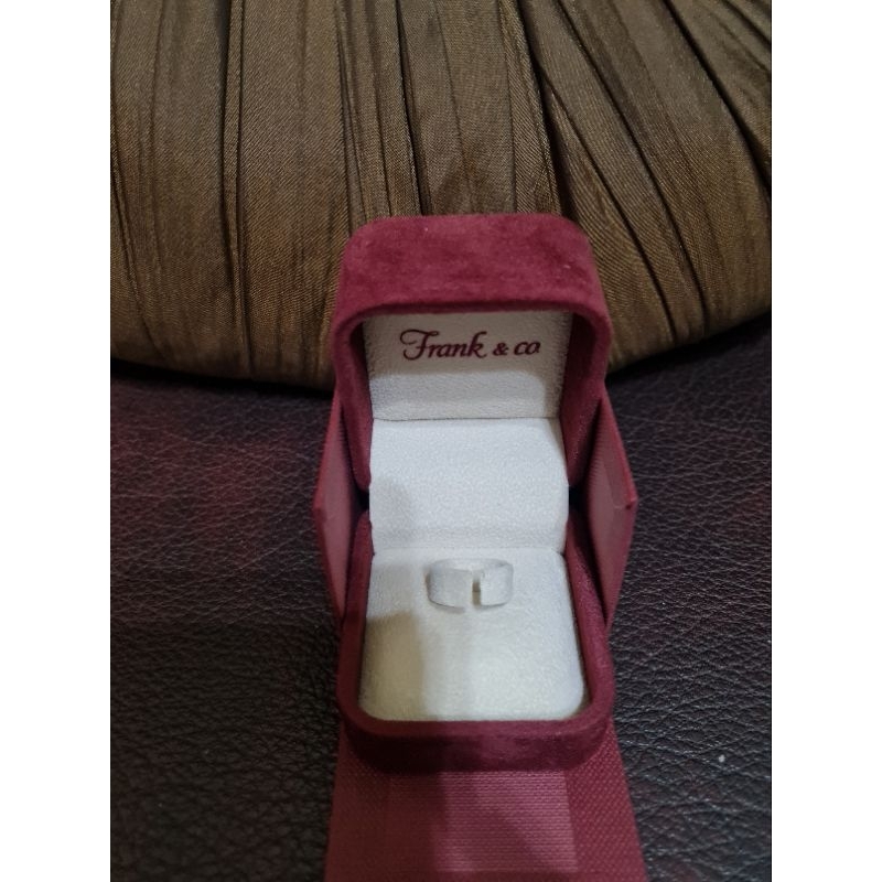 Box Perhiasan Cincin Small Frank & Co