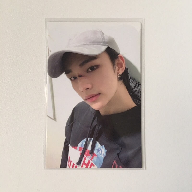 [OFFICIAL] Hyunjin Stray Kids Kpop Photocard (Clé: Levanter)