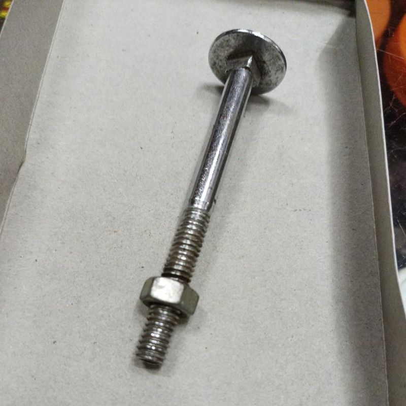 Baut besar meja mesin jahit obras neci