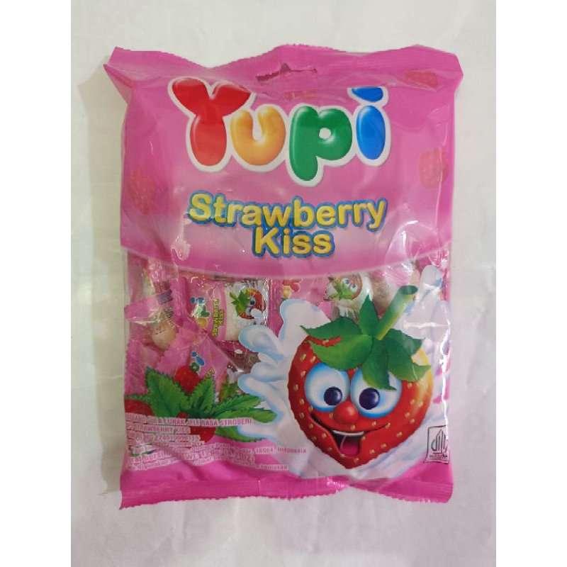 

Yupi Strawberry Kiss 120g