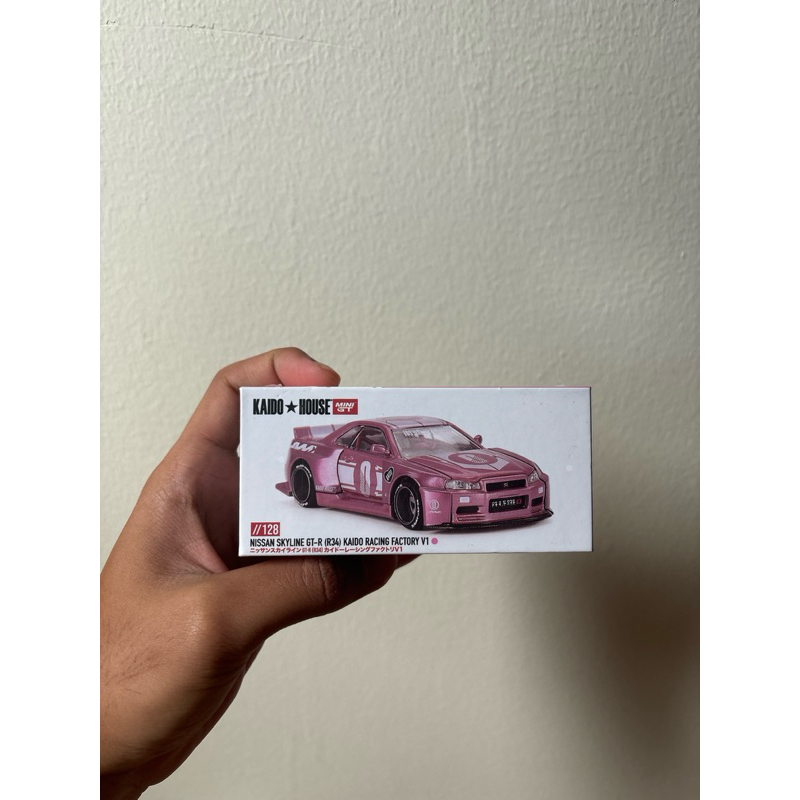 Mini GT x Kaido House Nissan R34 Pink