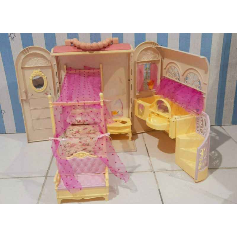 koper rumah barbie preloved