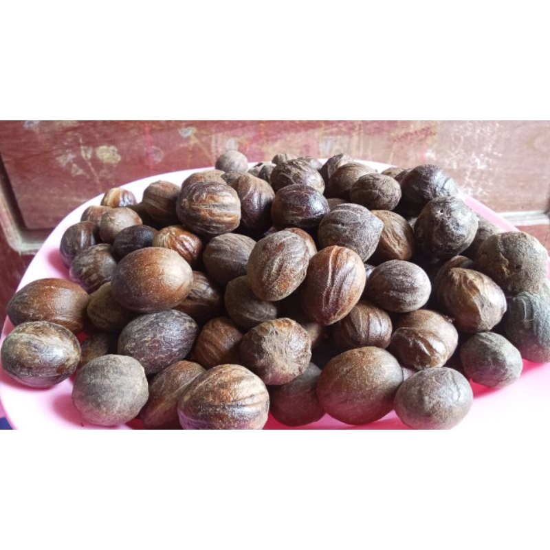 

buah pala bulat berat 1 kg