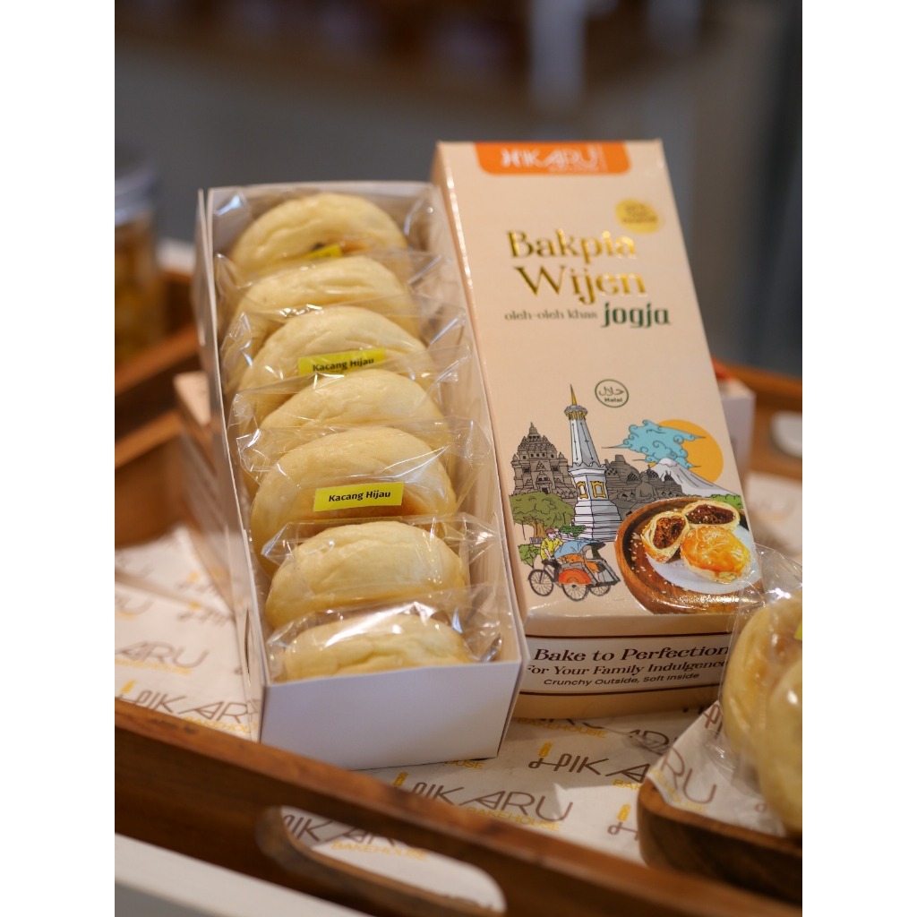 

Pia Panggang Oleh-Oleh Khas Jogja