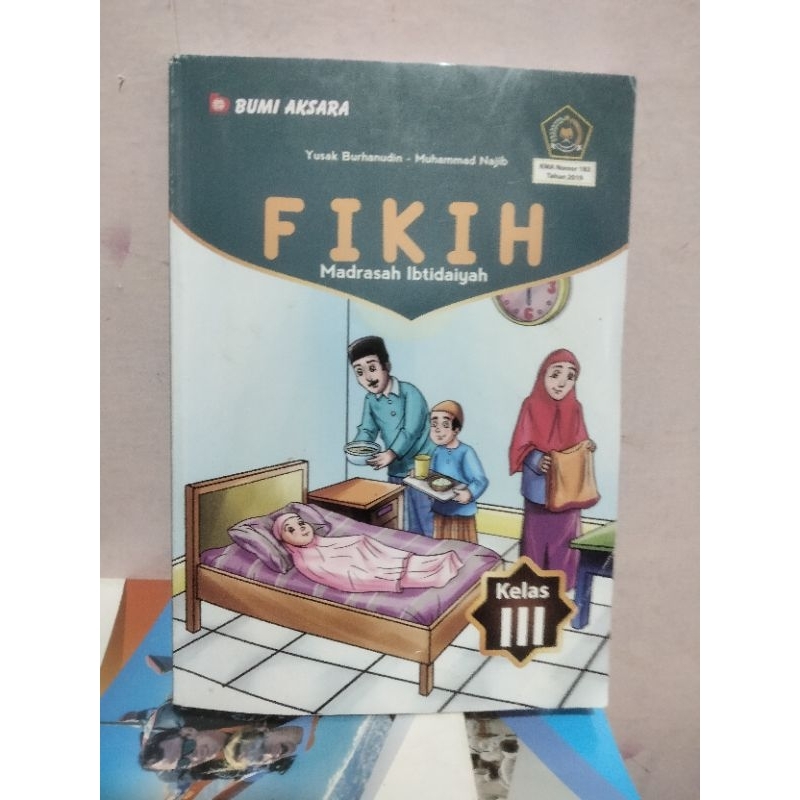 buku fikih/fiqih kelas 3 III mi madrasah ibtidaiyah bumi aksara