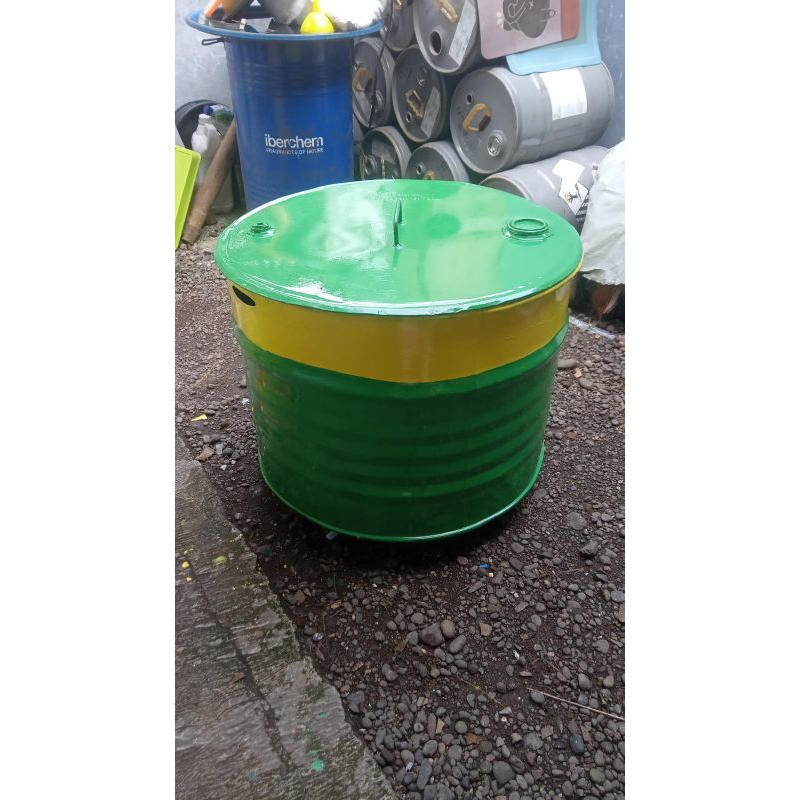 tong sampah besi/tong tanaman/drum sampah/drum tanaman/tempat bakar sampah 100 liter