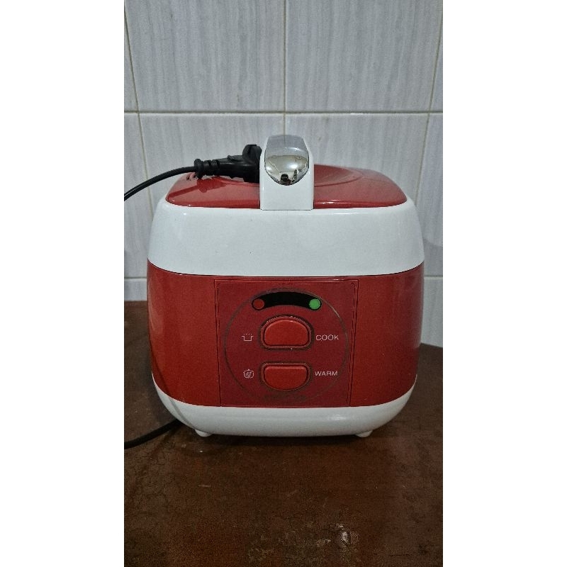 preloved yong ma magic com/yong ma rice cooker 1 liter
