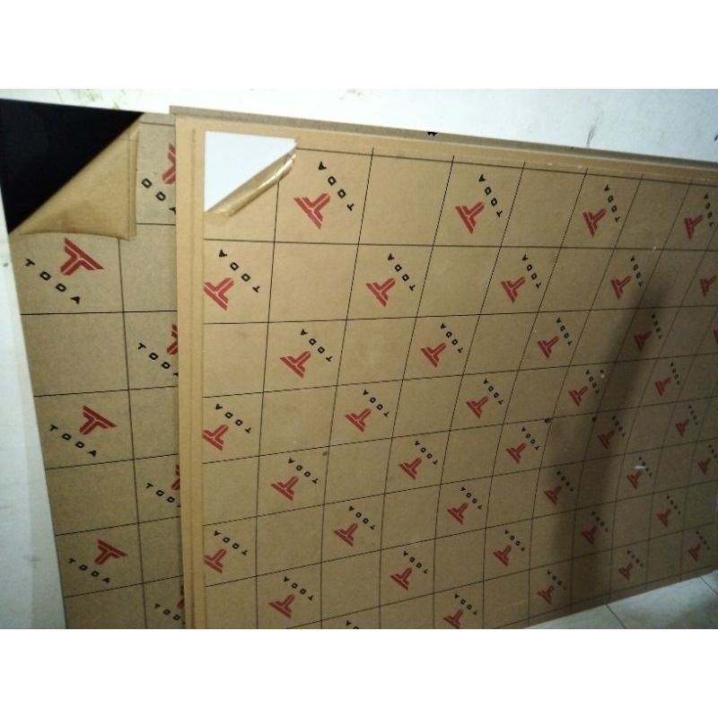 akrilik merk toda lembaran ukuran 122x244