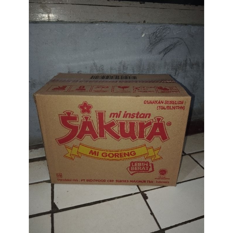 

SAKURA MIE INSTAN MIE GORENG ISI 40 BUNGKUS