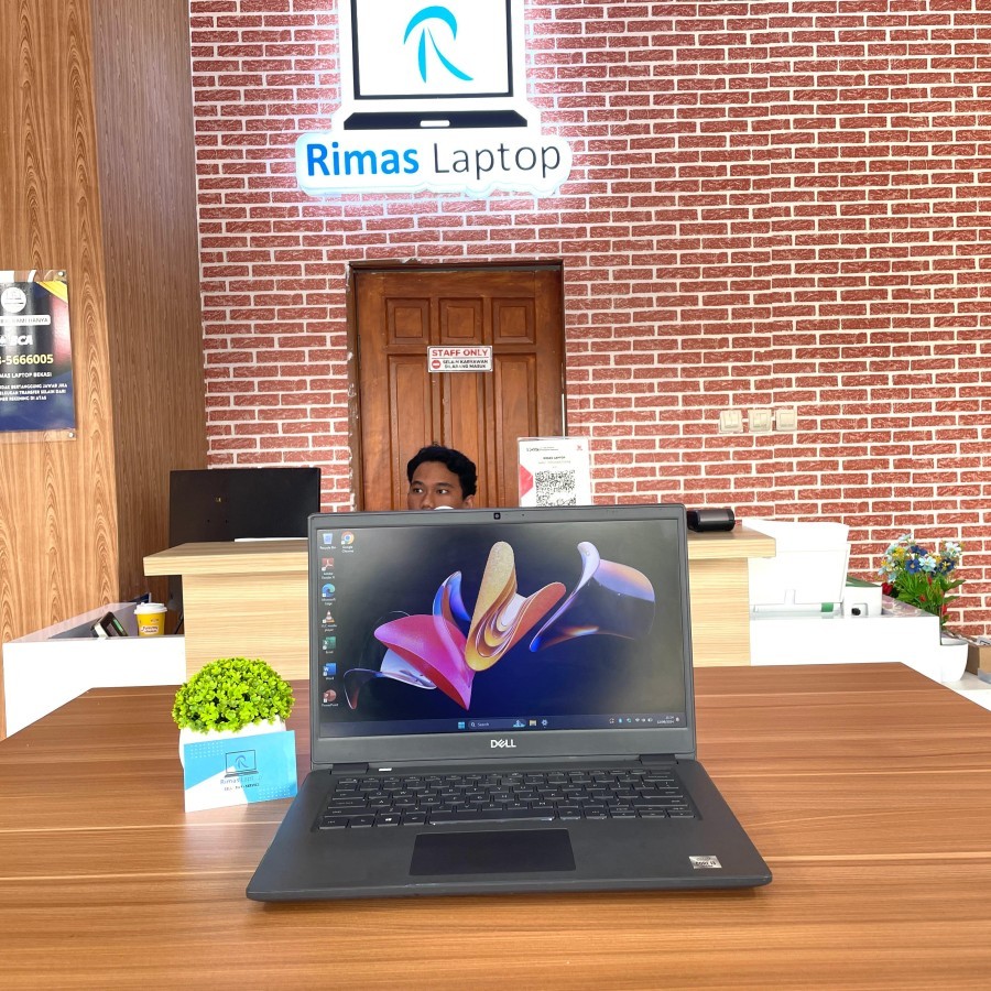 Dell Latitude 3410 Core i3 Gen 10 Ram 8GB Sdd 256GB |BEKAS/SECOND