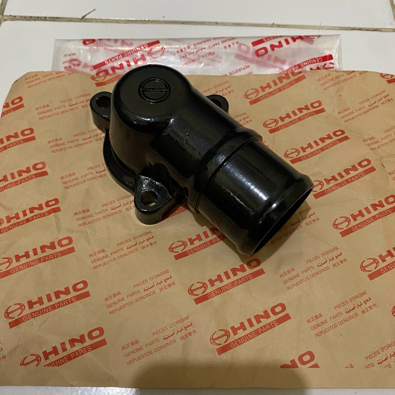 TUTUP THERMOSTAT HiNO LOHAN FM260ti CASE COVER THERMOSTAT HINO RUMAH PIPA TERMOSTAT HINO LOHAN FM 26