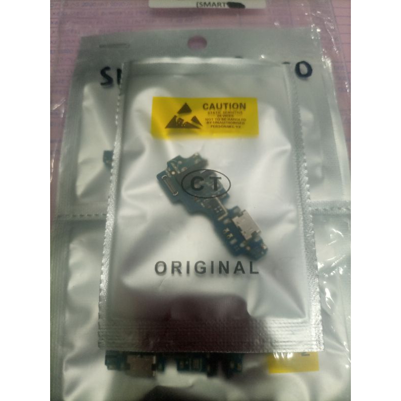 FLEXIBEL CAS INFINIX X6525B / INFINIX SMART 8 PRO / PAPAN CAS INFINIX X6525B