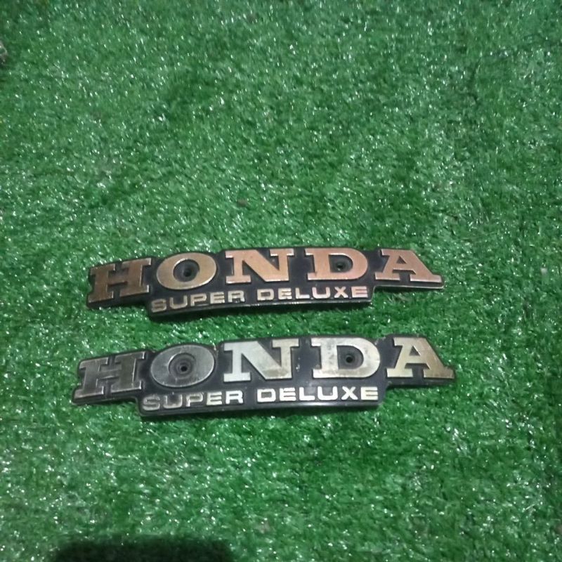emblem tangki ori gl100 gl125