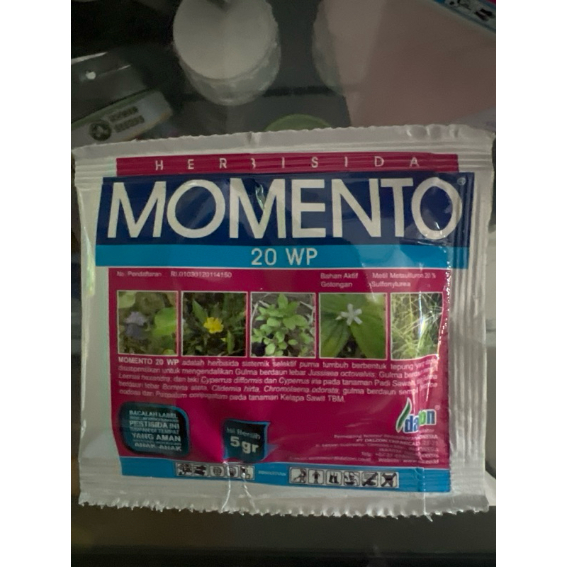 Herbisida MOMENTO 20 WP Bahan Aktif Metil Metsulfuron 20% Golongan Sulfonylurea