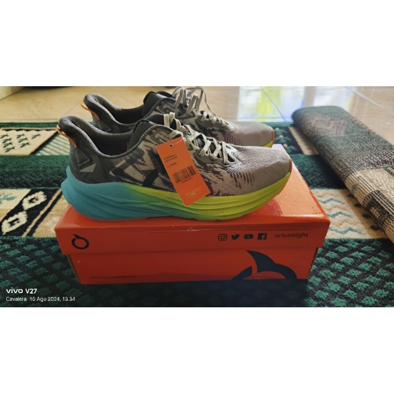 SEPATU LARI II ORTUSEIGHT HYPERFUSE 2.1 II PRELOVED II MULUS