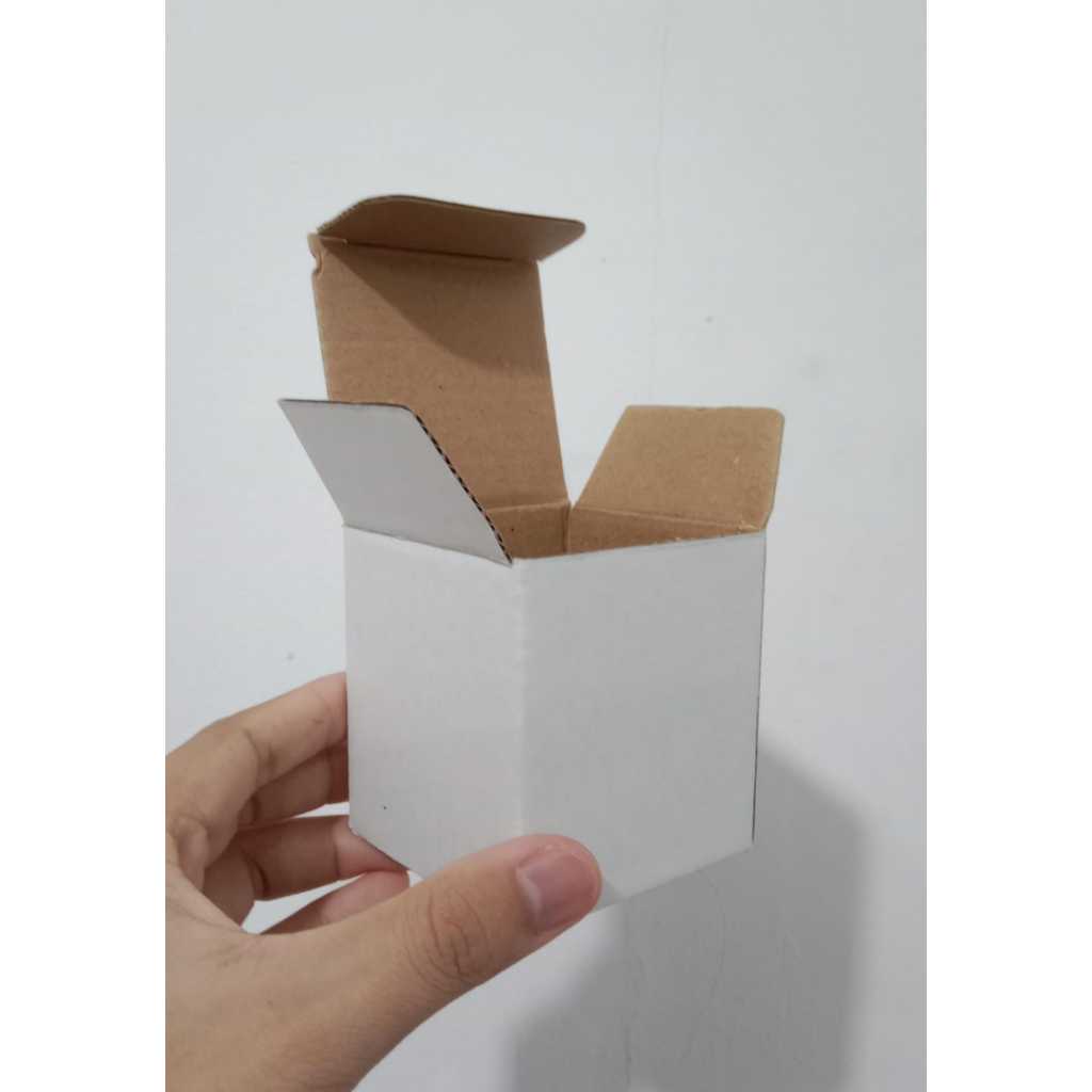 

kardus packing diecut/box pizza uk 4x4x12 cm white/putih