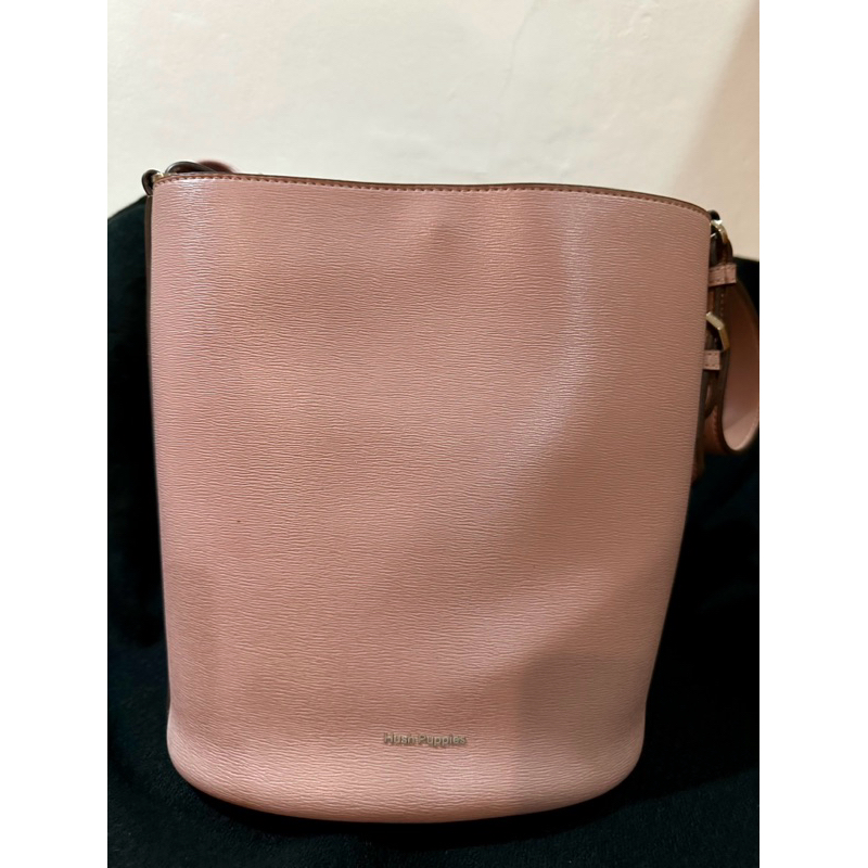 PL - Hush Puppies bucket bag. VVGC