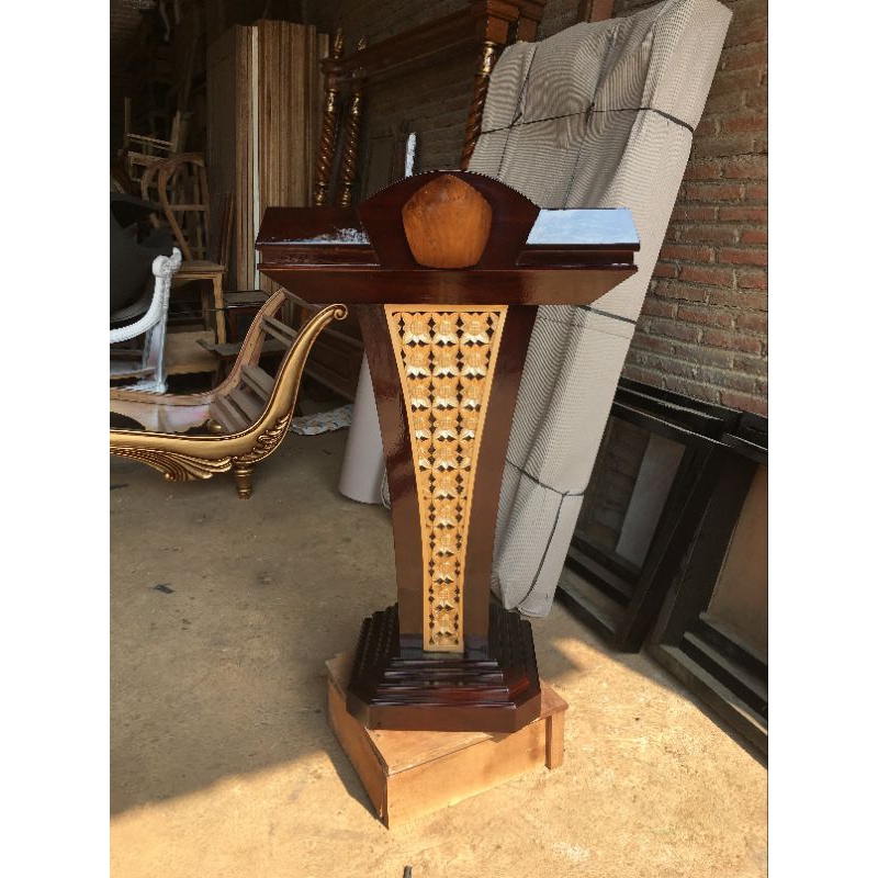 PODIUM PIDATO JATI UKIR / MIMBAR PODIUM KAYU JATI / PODIUM JATI UKIR / PODIUM PIDATO UKIR KAYU JATI 