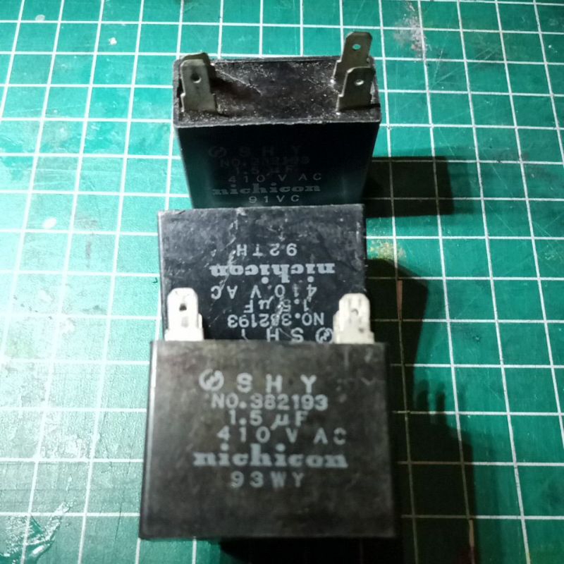 KAPASITOR  1.5 UF 410V AC