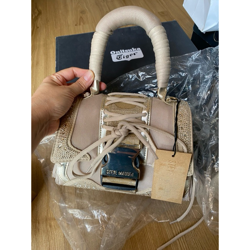 Steve madd*n tas BDIEGO Nude