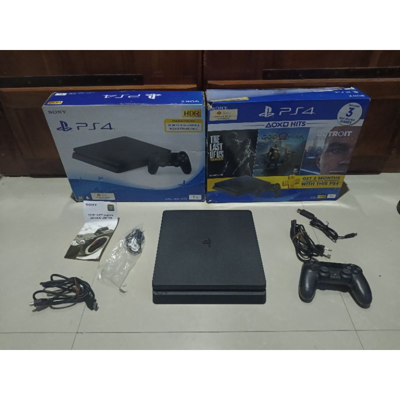 PS4 SLIM 1TB SERI TERBARU 2218B FULLSET SECOND