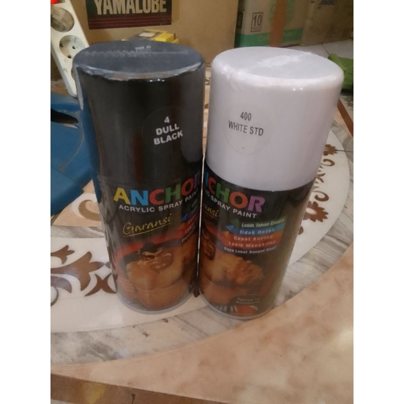 Cat semprot hitam doff, pilox black doff 300 ml