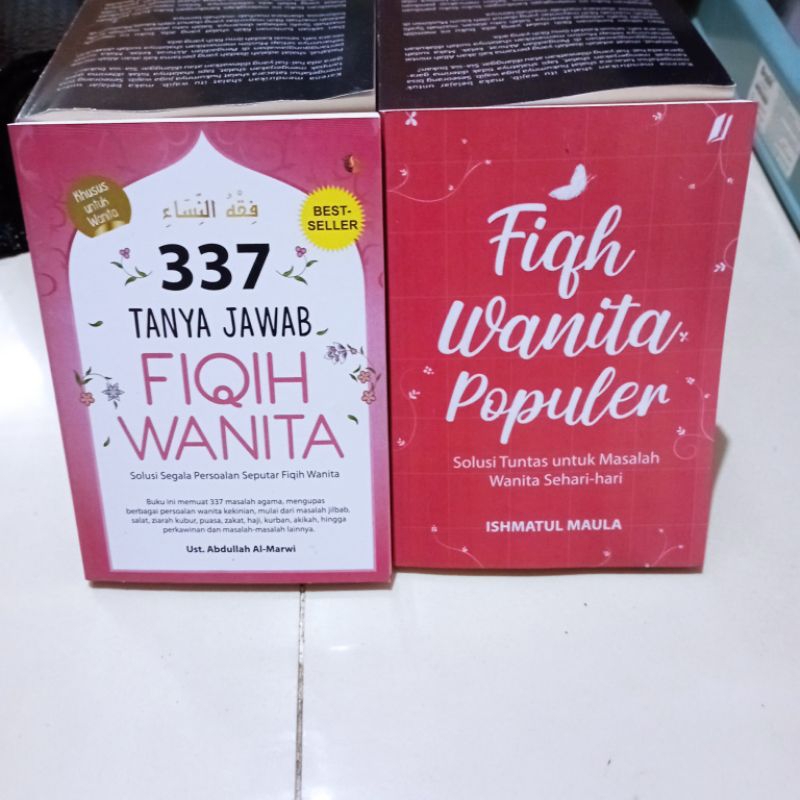 Paket isi 2 buku motivasi islami:337 Tanya Jawab Fiqih Wanita+Fiqh Wanita Populer