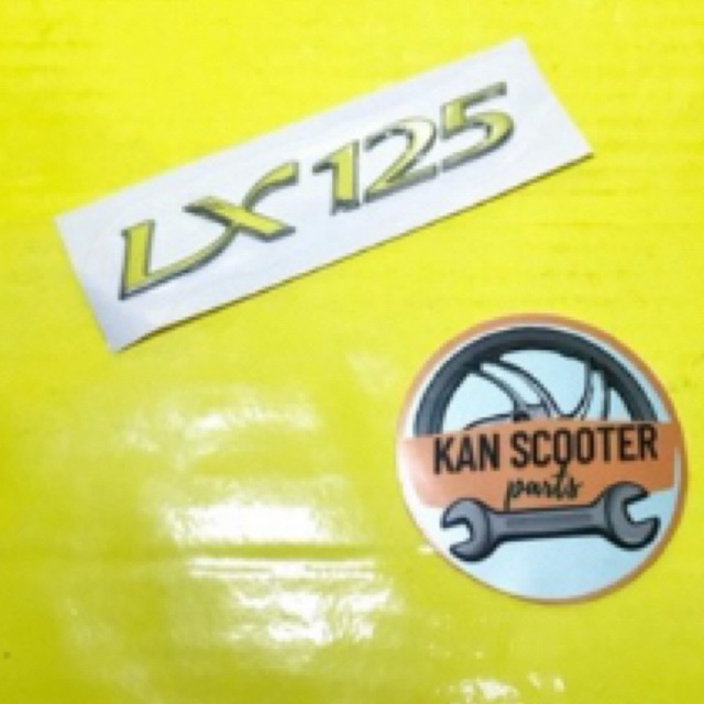 EMBLEM VESPA  LX 125 IGET