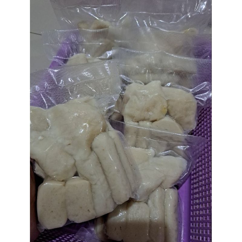 

Pempek isi 10 pcs