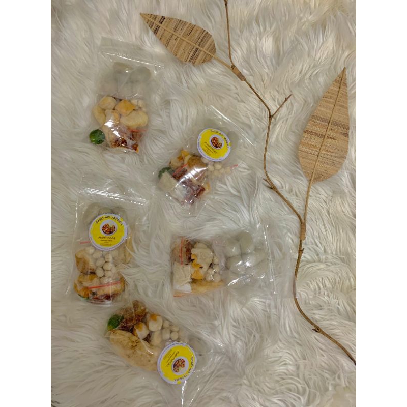 

Baso aci isi ayam dan tulang rangu