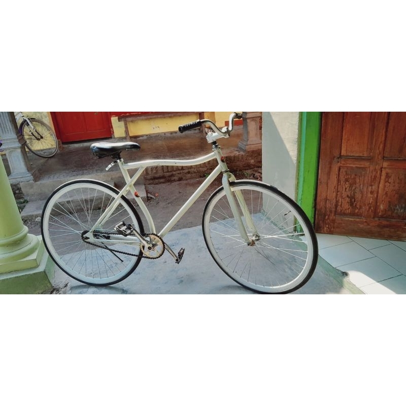 sepeda fixie ukuran 26 kondisi seperti di foto bekas 70% siap pakai