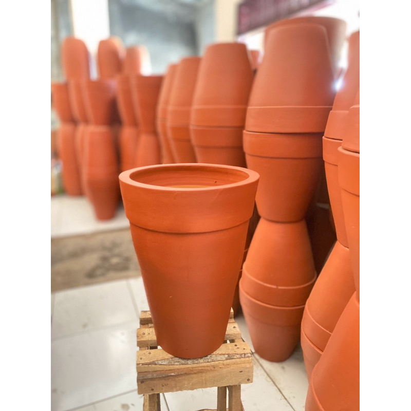 pot tinggi sabuk terakota tanah liat keramik gerabah