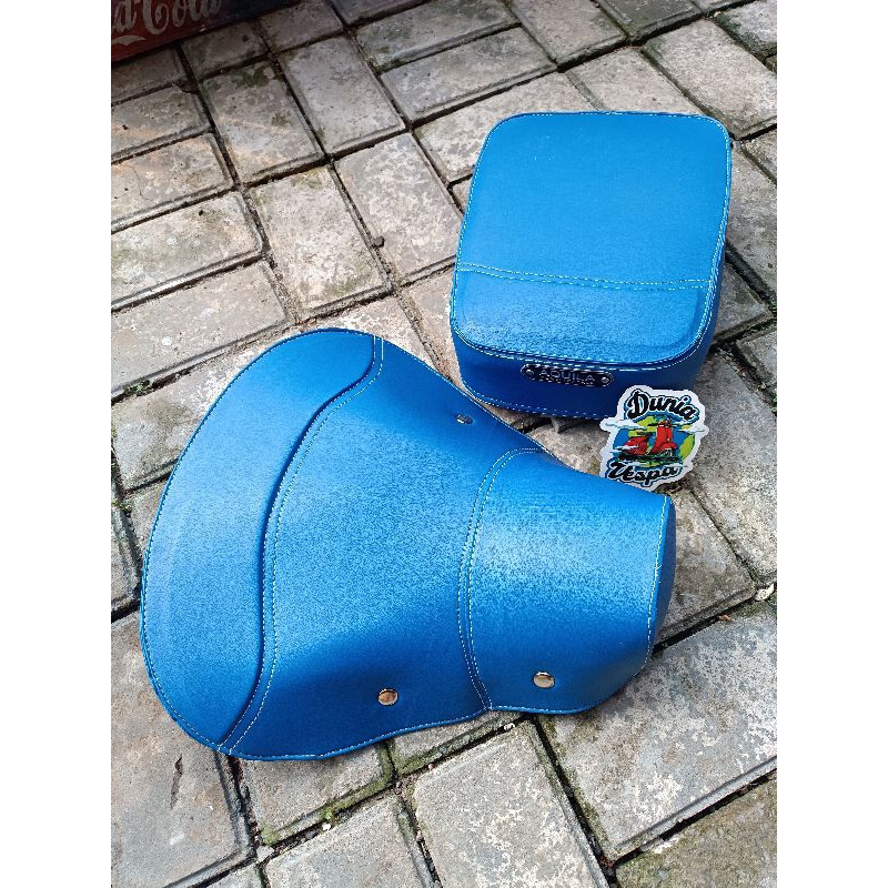 jok vespa pisah logo aquila warna biru