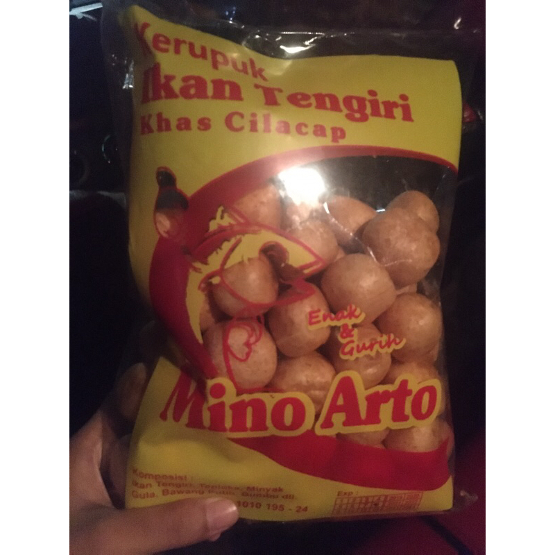 

KRUPUK IKAN TENGIRI OLEH-OLEH CILACAP ASLI