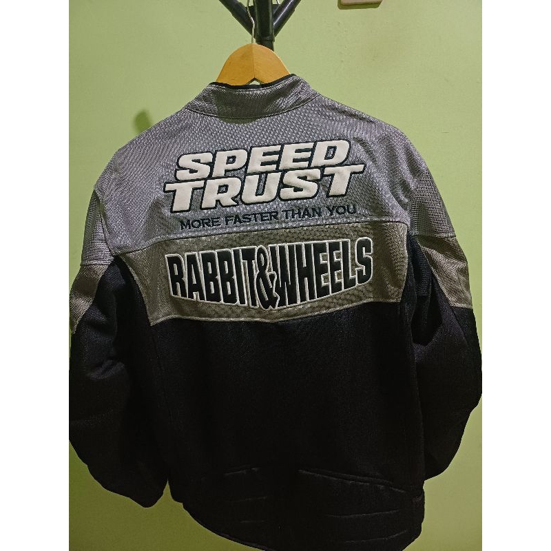 SOLD❌️ Rabbit and Wheels Combo Grey size XXL