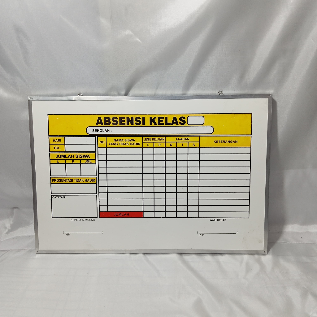 

PAPAN ABSENSI SISWA UKURAN 40X60CM LIST ALUMINIUM