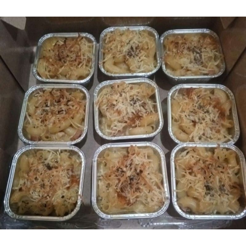 

Macaroni Schotel 1 Pack isi 12 pcs