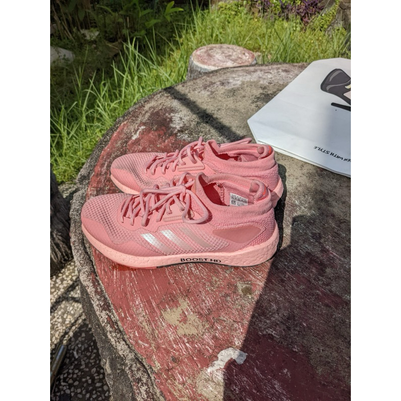 Sepatu Adidas Preloved Pulseboost HD Pink