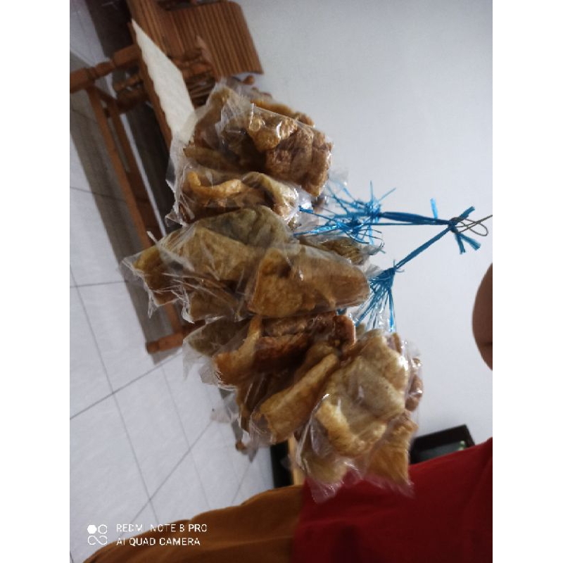 

kerupuk kulit