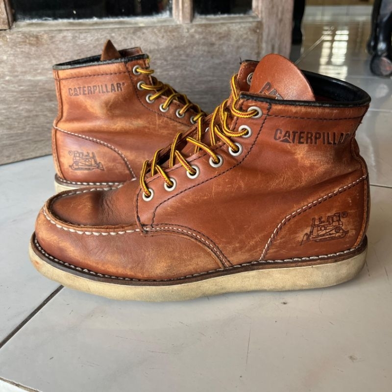 CAT Caterpillar Moc Toe Boots Sepatu Kulit Leather Second