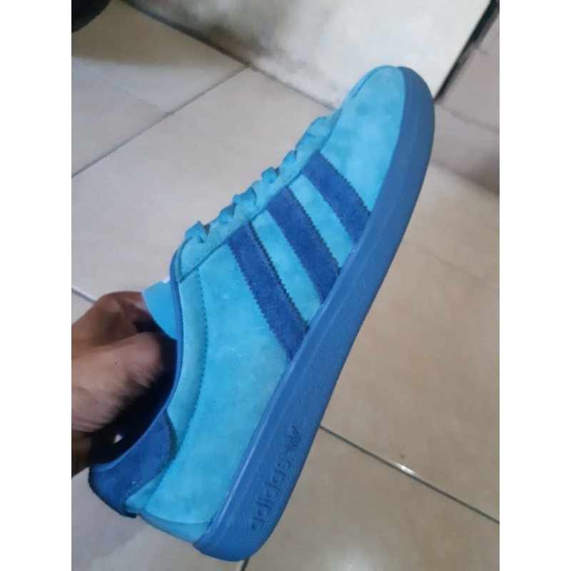 Adidas Bali