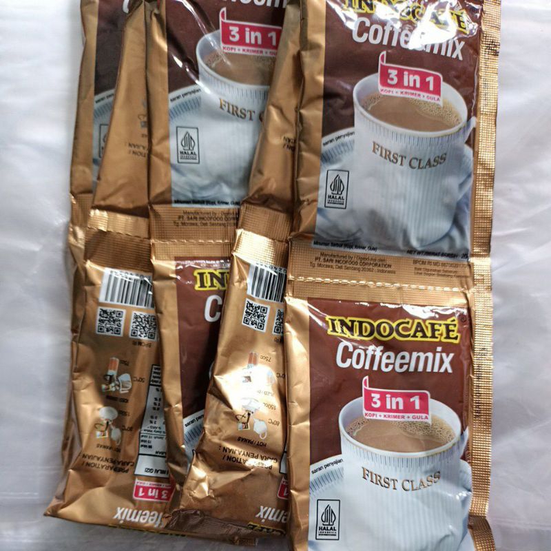 

Indocafe Coffeemix Renceng (isi 10 Sachet)