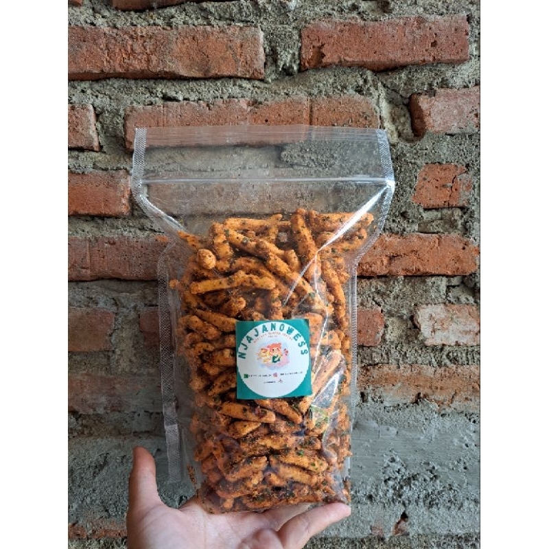 

BASRENG CIKRUH PEDAS DAUN JERUK / BASRENG PEDAS DAUN JERUK / BASRENG DAUN JERUK / BASRENG CIKRUH DAUN JERUK 500G