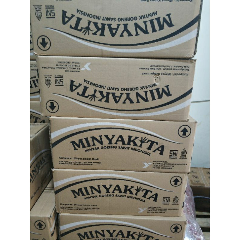 

minyak goreng bantal/ minyak makan / minyak refill