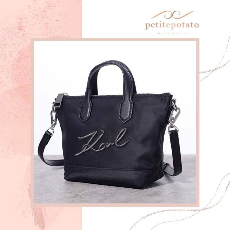TAS BRANDED WANITA KARL LAGERFELD K/SIGNATURE SMALL NYLON TOTE BAG