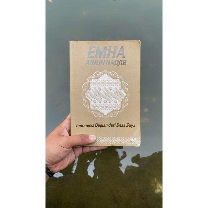 Buku Emha Ainun Nadjib